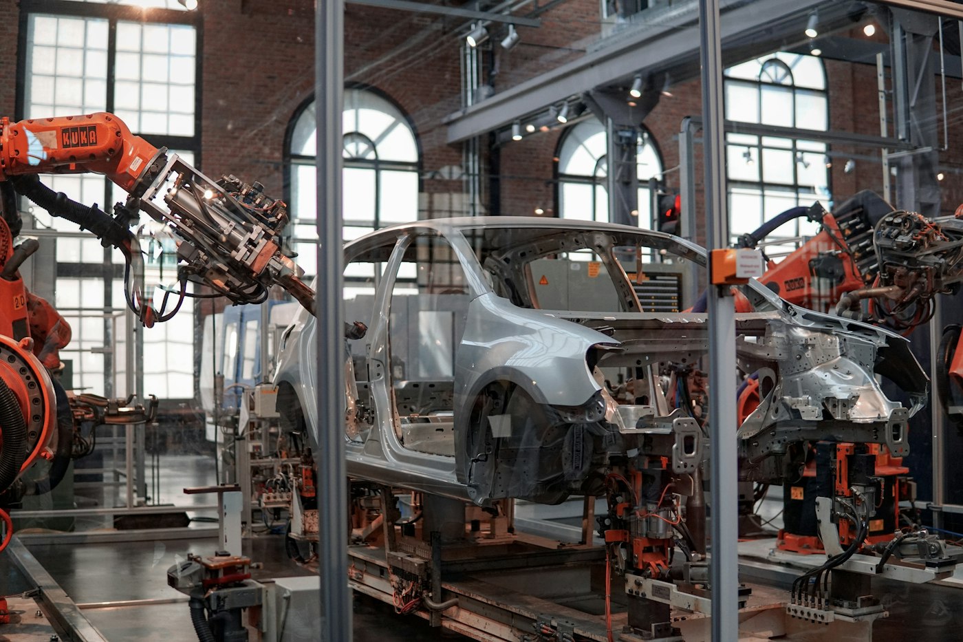 Automated manufacturing line